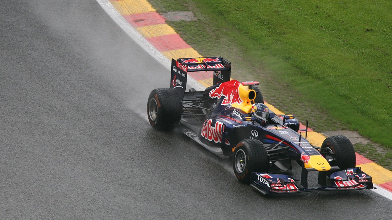Formule 1_ferrari_race_pixabay